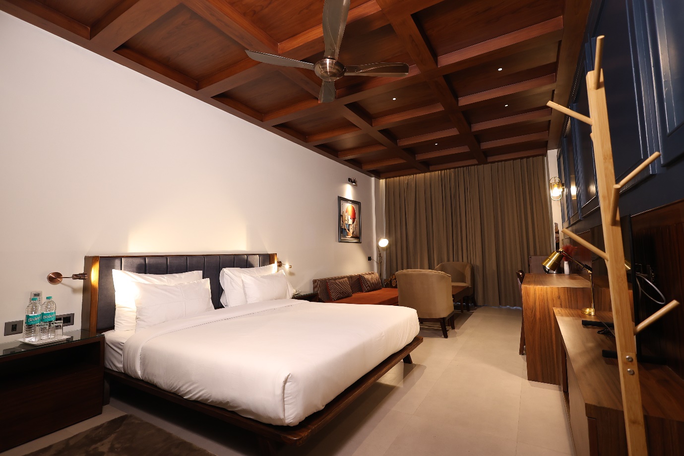 Pleasant tree hotels-Deluxe rooms (7)